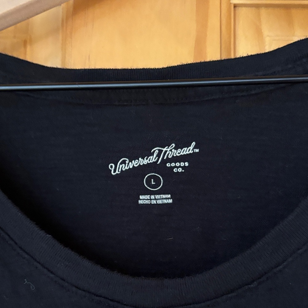Universal Thread Black Short Sleeve tunic Tee - Picture 2 of 2